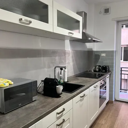 Apartment Hibiscus Sanremo